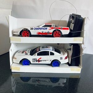 ❤️‍🔥 (5/20) Vintage 2-Set Pavement Pounders Radio Control Race Cars
